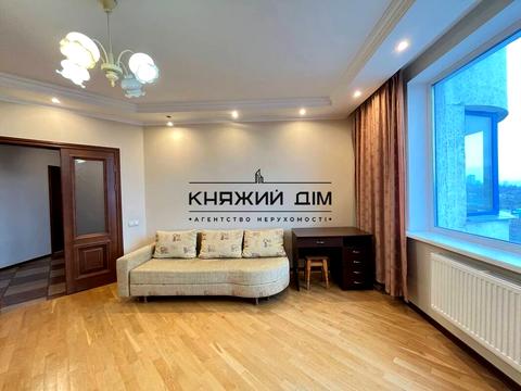 квартира за адресою Голосіївський просп. (40-річчя Жовтня), 30-В