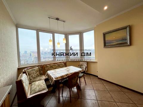 квартира за адресою Голосіївський просп. (40-річчя Жовтня), 30-В