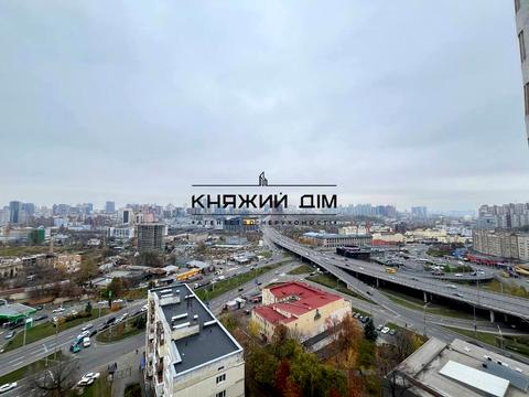 квартира за адресою Голосіївський просп. (40-річчя Жовтня), 30-В