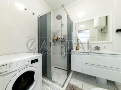 квартира за адресою Салютна вул., 1