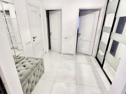 квартира за адресою Князя Романа Мстиславича вул. (Генерала Жмаченка), 28-Б