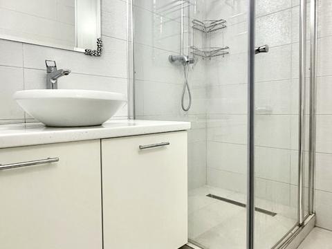 квартира за адресою Князя Романа Мстиславича вул. (Генерала Жмаченка), 28-Б