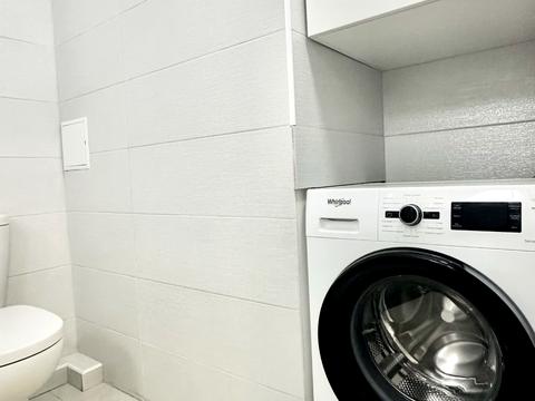 квартира за адресою Князя Романа Мстиславича вул. (Генерала Жмаченка), 28-Б