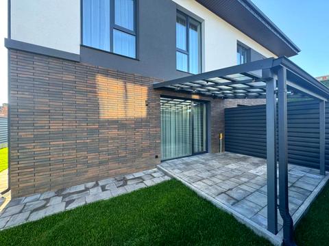 будинок за адресою Закарпатська вул., 4