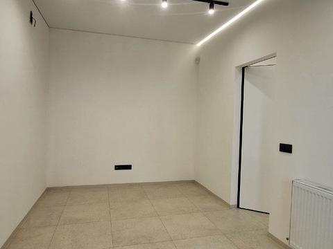 комерційна за адресою Національної Гвардії вул., 16