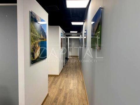 коммерческая по адресу Вацлава Гавела бульв. (Івана Лепсе), 6