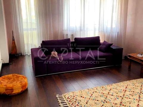 квартира за адресою Кудрявський узвіз, 1