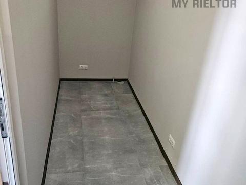 коммерческая по адресу Университетская ул., 18