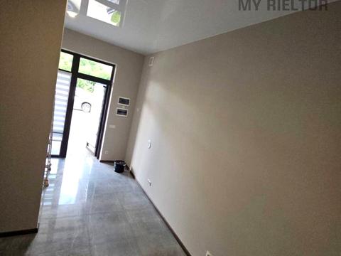 коммерческая по адресу Университетская ул., 18