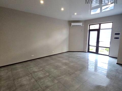 коммерческая по адресу Университетская ул., 18