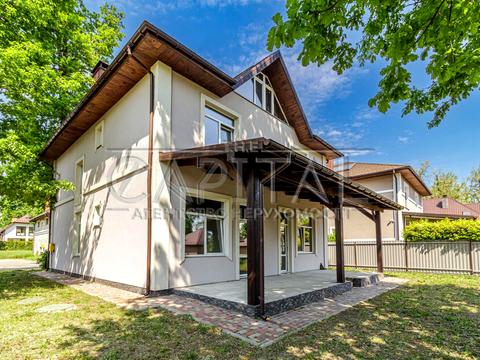 будинок за адресою с. Рославичі, Шевченка