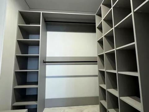 квартира по адресу Генерала Грекова ул., 4