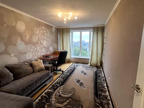 квартира за адресою Мілютенка вул., 17-В