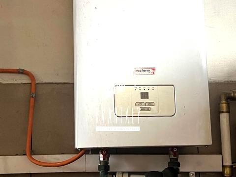 дом по адресу с. Мархалевка, Лесі Українки