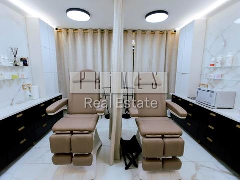 комерційна за адресою вул. Антоновича, 44