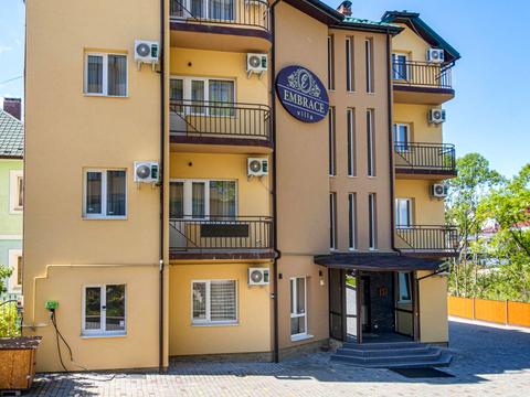 комерційна за адресою Роксолани вул., 5