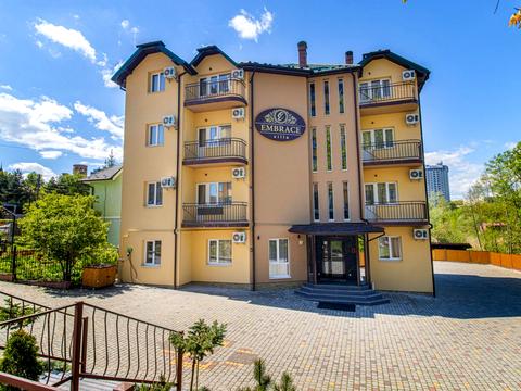 комерційна за адресою Роксолани вул., 5