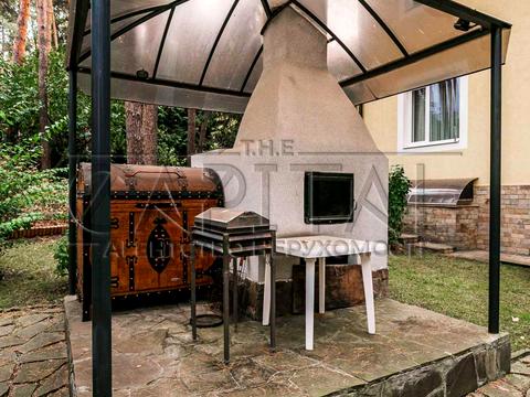 будинок за адресою Приозерна вул.