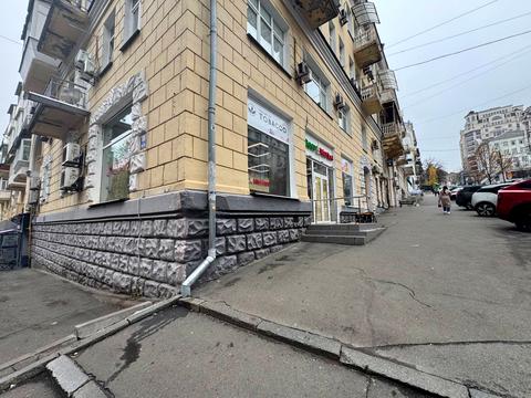 коммерческая по адресу Лютеранская ул., 3