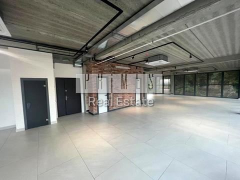 комерційна за адресою вул. Нижньоюрківська, 39