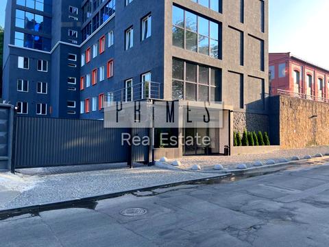 комерційна за адресою вул. Нижньоюрківська, 39