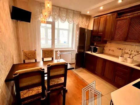 квартира по адресу Драгоманова ул., 40-З