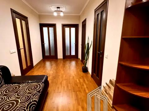 квартира по адресу Драгоманова ул., 40-З