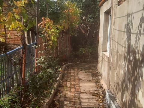 будинок за адресою Єрмолової