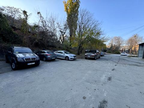 комерційна за адресою Кирилівська вул. (Фрунзе), 120