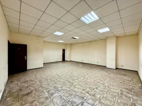 комерційна за адресою Кирилівська вул. (Фрунзе), 120