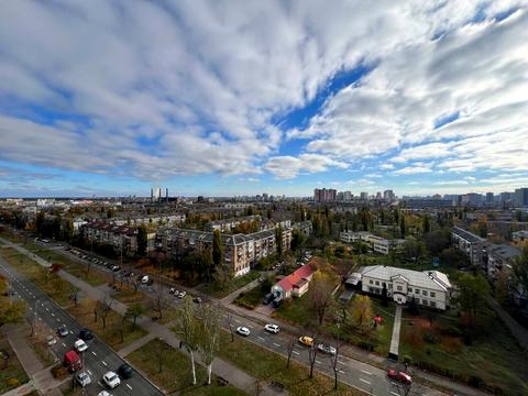 квартира за адресою Верховної Ради бульв., 21-А