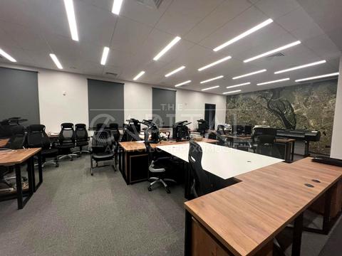 комерційна за адресою Волинська вул., 67