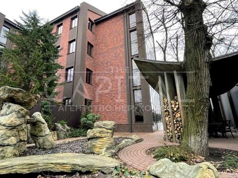 комерційна за адресою Волинська вул., 67