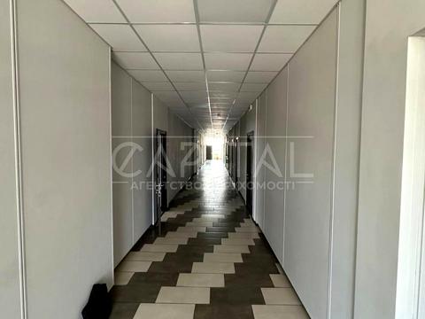 комерційна за адресою Кудрявський узвіз, 7