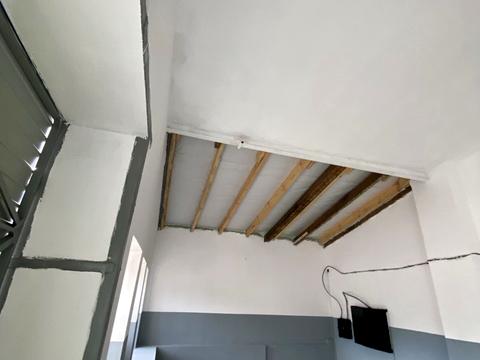 комерційна за адресою Братів Лисиків вул., 1