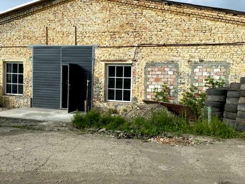 комерційна за адресою Братів Лисиків вул., 1