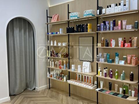 комерційна за адресою Володимирська вул., 86-А