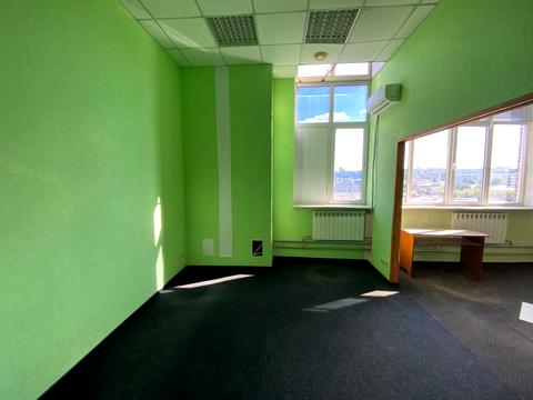 комерційна за адресою Степана Бандери просп. (Московський), 14б