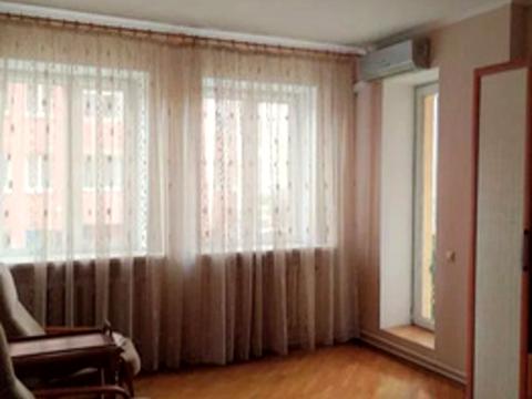 квартира за адресою Анни Ахматової вул., 13