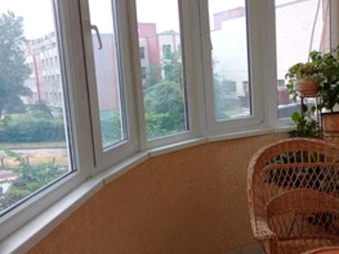 квартира за адресою Анни Ахматової вул., 13