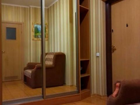 квартира за адресою Анни Ахматової вул., 13