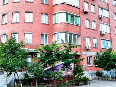 квартира за адресою Анни Ахматової вул., 13