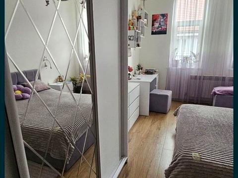 квартира за адресою Олександра Довженка вул., 6