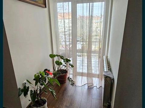 квартира за адресою Олександра Довженка вул., 6