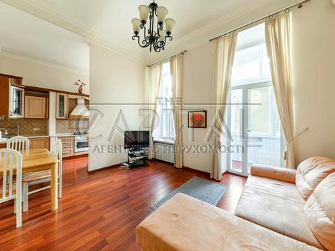 квартира за адресою Богдана Хмельницького вул., 1