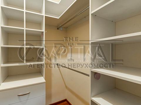 квартира за адресою Богдана Хмельницького вул., 1