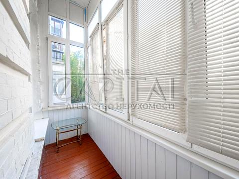 квартира за адресою Богдана Хмельницького вул., 1