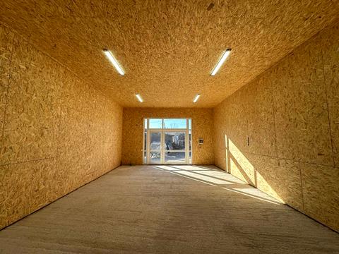 комерційна за адресою Пирогова вул., 139