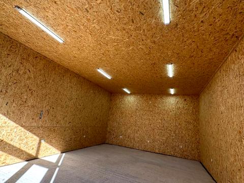 комерційна за адресою Пирогова вул., 139