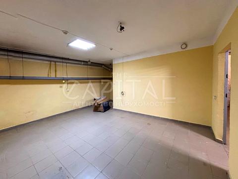 комерційна за адресою Ушинського вул., 19